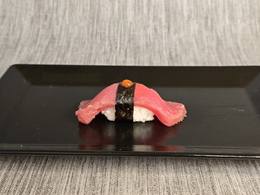 8. Nigiri: Tuńczyk